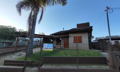 Casa com quiosque Zona Norte