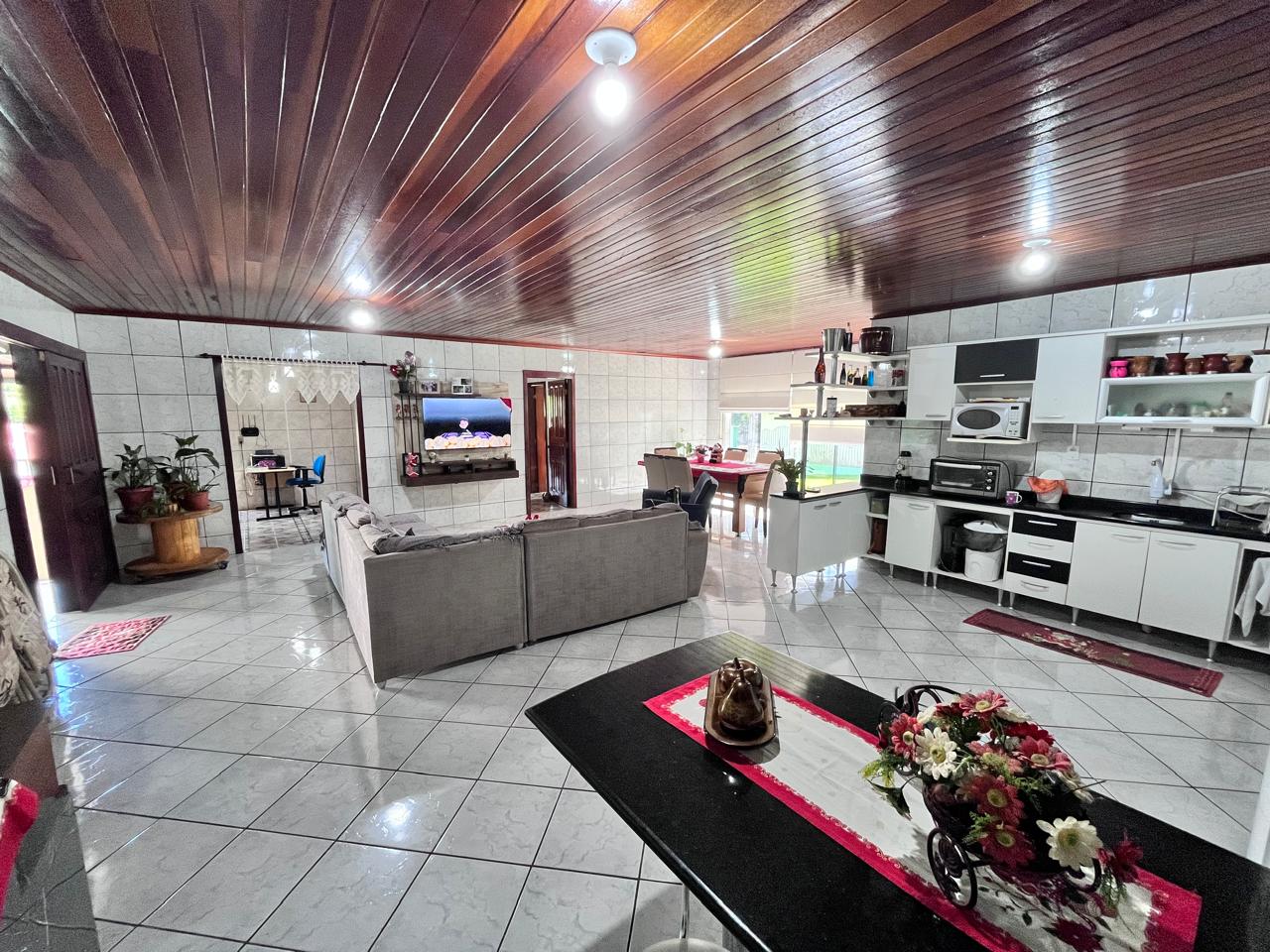 PHOTO-2025-12-15-18-21-13-14