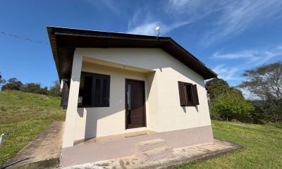 Chácara – casa nova – rio perene