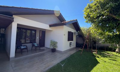 Casa + quiosque e piscina Érica